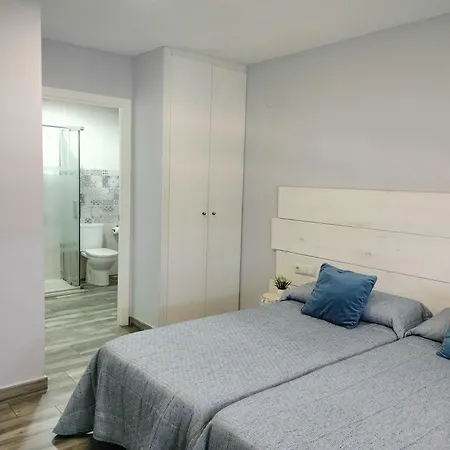 Guest house De La Plata Valdesalor