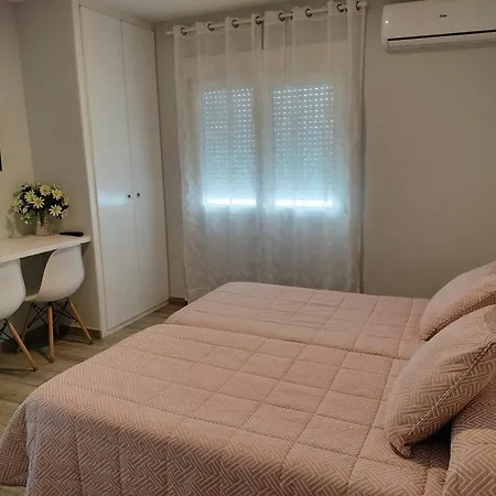 De La Plata בית הארחה 3*